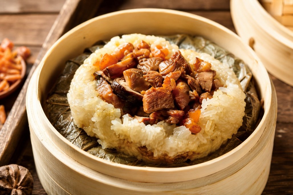 糯米鸡 — Lotus Leaf Glutinous Rice Chicken